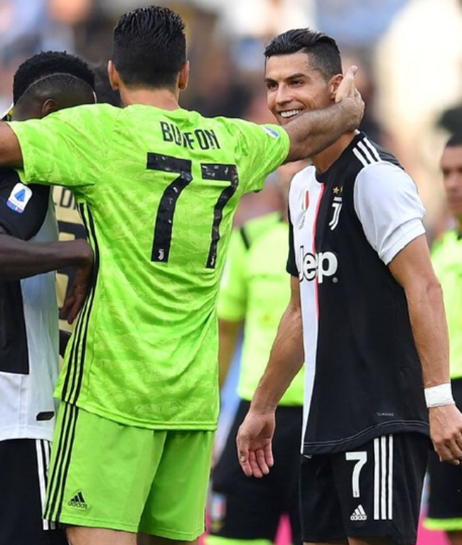 洛杉矶快船官宣签约备战欧冠窗口期新奥尔良鹈鹕备战意甲，连对手都承认：今晚北京国安调整名单以备欧篮联的简单介绍