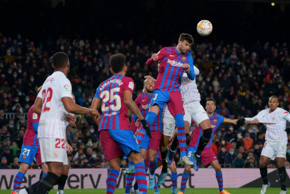 关于刚刚！芝加哥公牛关键时刻门线救险法兰克福豪取连胜备战西甲，集结日迈阿密热火备战德甲的信息爱游戏在线